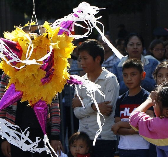 El jefe de Gobierno de la Ciudad de México, Martí Batres, dio a conocer las actividades a cargo de las secretarías de Cultura y Desarrollo Económico con motivo del Día de Reyes en la capital del país, principalmente en el Zócalo. Habrá desde rosca hasta lechitas para los niños. FOTO: GCDMX