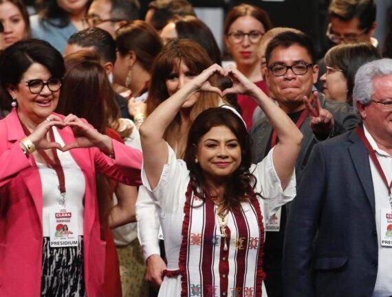 Brugada está obligada a explicar por qué mintió, por qué tiene dos actas de nacimiento, una mexicana y una guatemalteca y por qué lo ocultó. ¿Qué esconde? FOTO: Especial