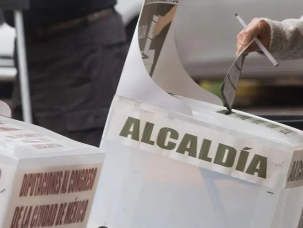 Proyecciones a partir de los resultados de las elecciones de 2021 y cómo cambió el ambiente social tras las campañas electorales, permiten plantear como un escenario muy probable que la coalición Va X la Ciudad de México va a conservar las 9 alcaldías que gobierna desde entonces, que se ubican al poniente de la capital, con posibilidades de ganar otras. FOTO: Especial