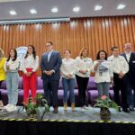 Los candidatos a alcaldes en la Ciudad de México por el PAN, PRI Y PRD firmaron este martes el Compromiso por la Paz: Estrategias de política Publicas por la Paz en la capital del país. FOTO: Especial