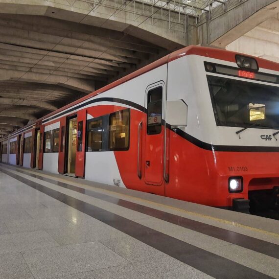 Desde este domingo, el Tren Suburbano que opera en la Zona Norte del Valle de México tendrá incremento en sus costos para todos sus usuarios. FOTO: Capital 21