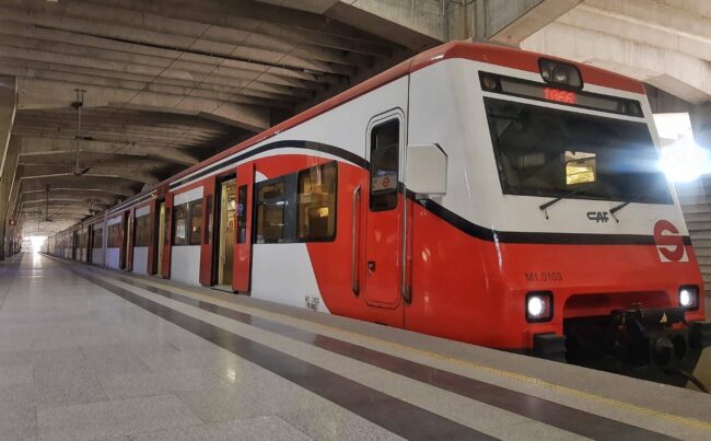 Desde este domingo, el Tren Suburbano que opera en la Zona Norte del Valle de México tendrá incremento en sus costos para todos sus usuarios. FOTO: Capital 21