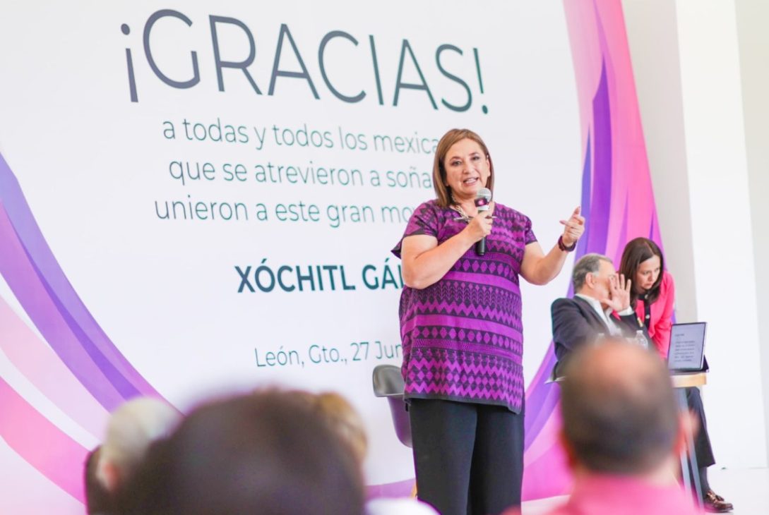 Tras la contienda electoral, este viernes la ex candidata presidencial de la Coalición Fuerza y Corazón por México, Xóchitl Gálvez Ruiz realizó una visita en el estado de Guanajuato, en los municipios de León, Irapuato y Guanajuato capital.